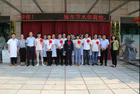 正能量！新一批援疆医务人员跨越千里，奔赴新疆开展援助工作！