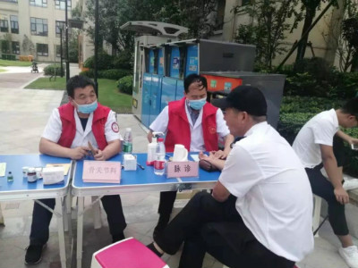 公益义诊第31站 │ 服务百姓健康义诊活动走进经开区万锦城小区