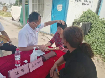 公益义诊第34站 │ 服务百姓健康义诊活动走进经开区京航办事处蒋冲村